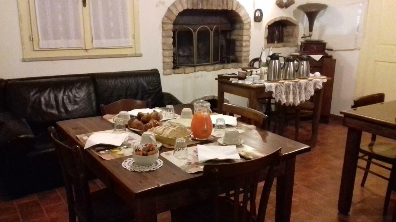 مبيت وإفطار Carlino I Guardiani المظهر الخارجي الصورة